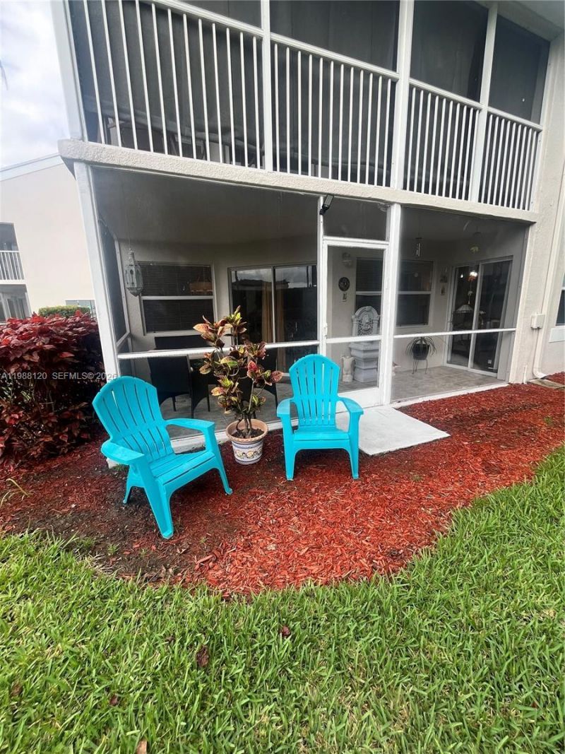 2243 SE 27th Dr, Unit 103-D, Homestead, FL 33035 Photo