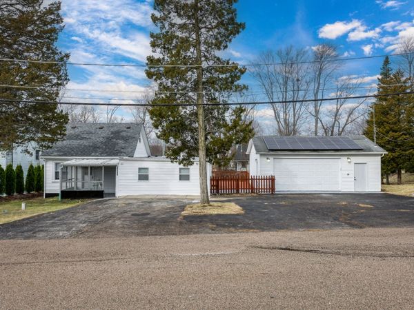 37544 N Columbus Avenue , Lake Villa, IL 60046