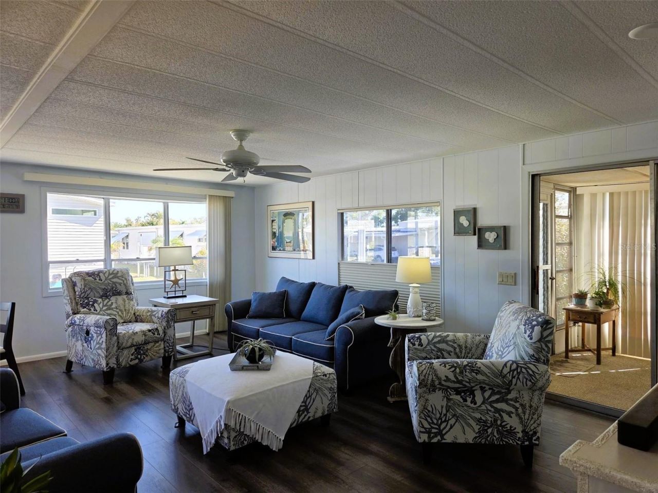 3218 Oakwood Boulevard S, Sarasota, FL 34237 Photo