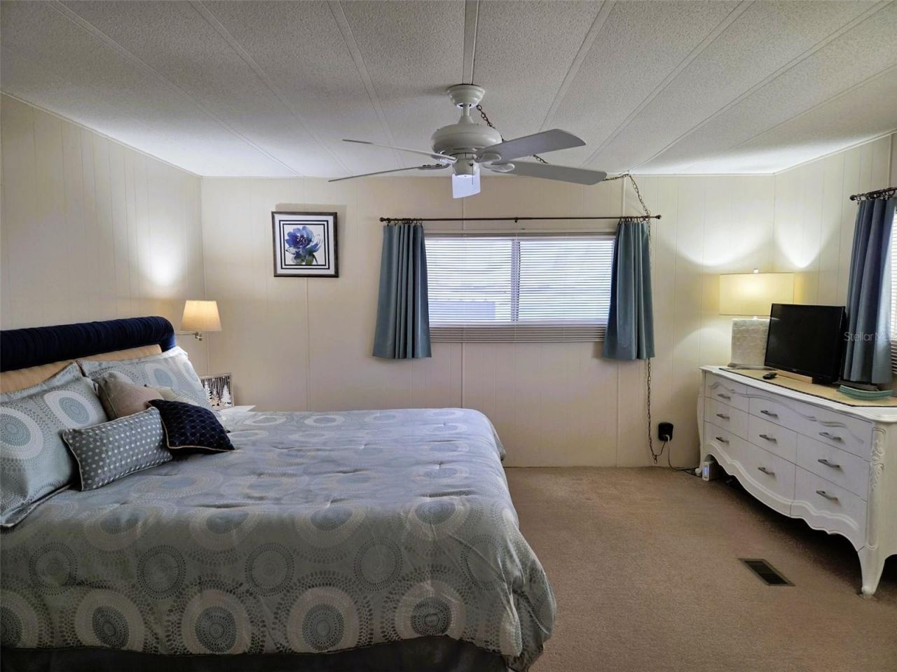 3218 Oakwood Boulevard S, Sarasota, FL 34237 Photo