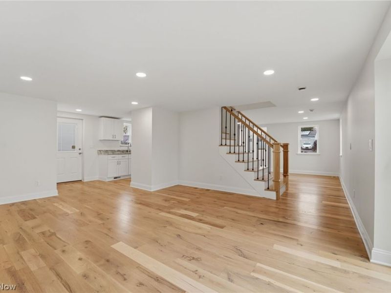 13829 Carlton Street, Burton, OH 44021 Photo 19