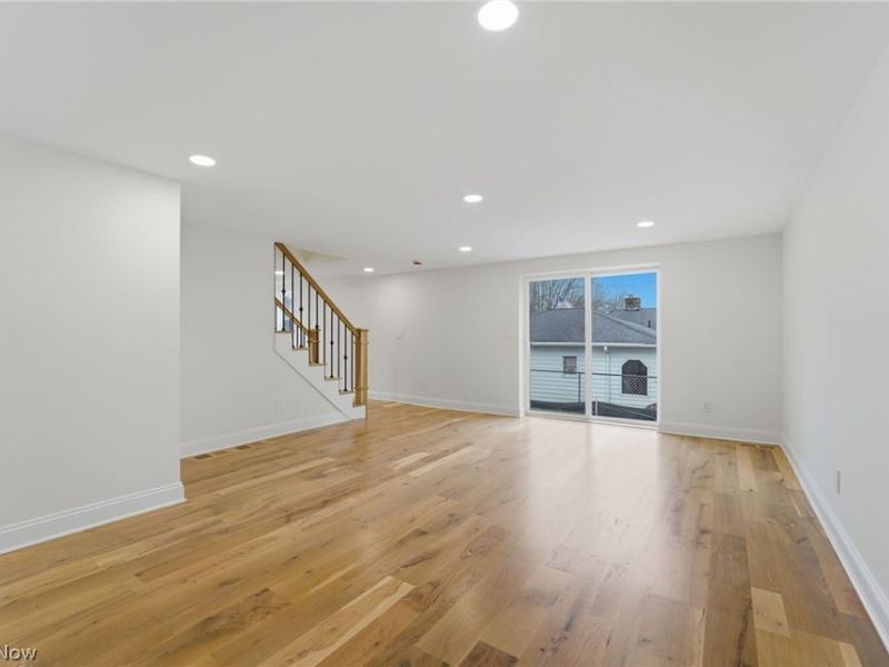 13829 Carlton Street, Burton, OH 44021 Photo 20