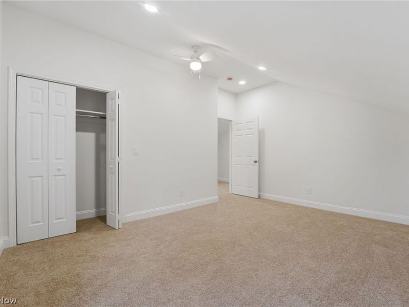 13829 Carlton Street, Burton, OH 44021 Photo 34