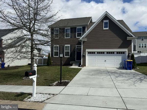 35 HICKORY RIDGE CIRCLE , YORK, PA 17404