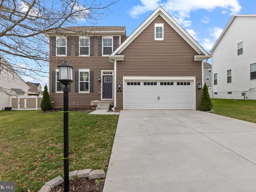 35 Hickory Ridge Circle , York, PA 17404 Main Photo