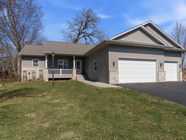 N7988 Elser Drive, Beaver Dam, WI 53916