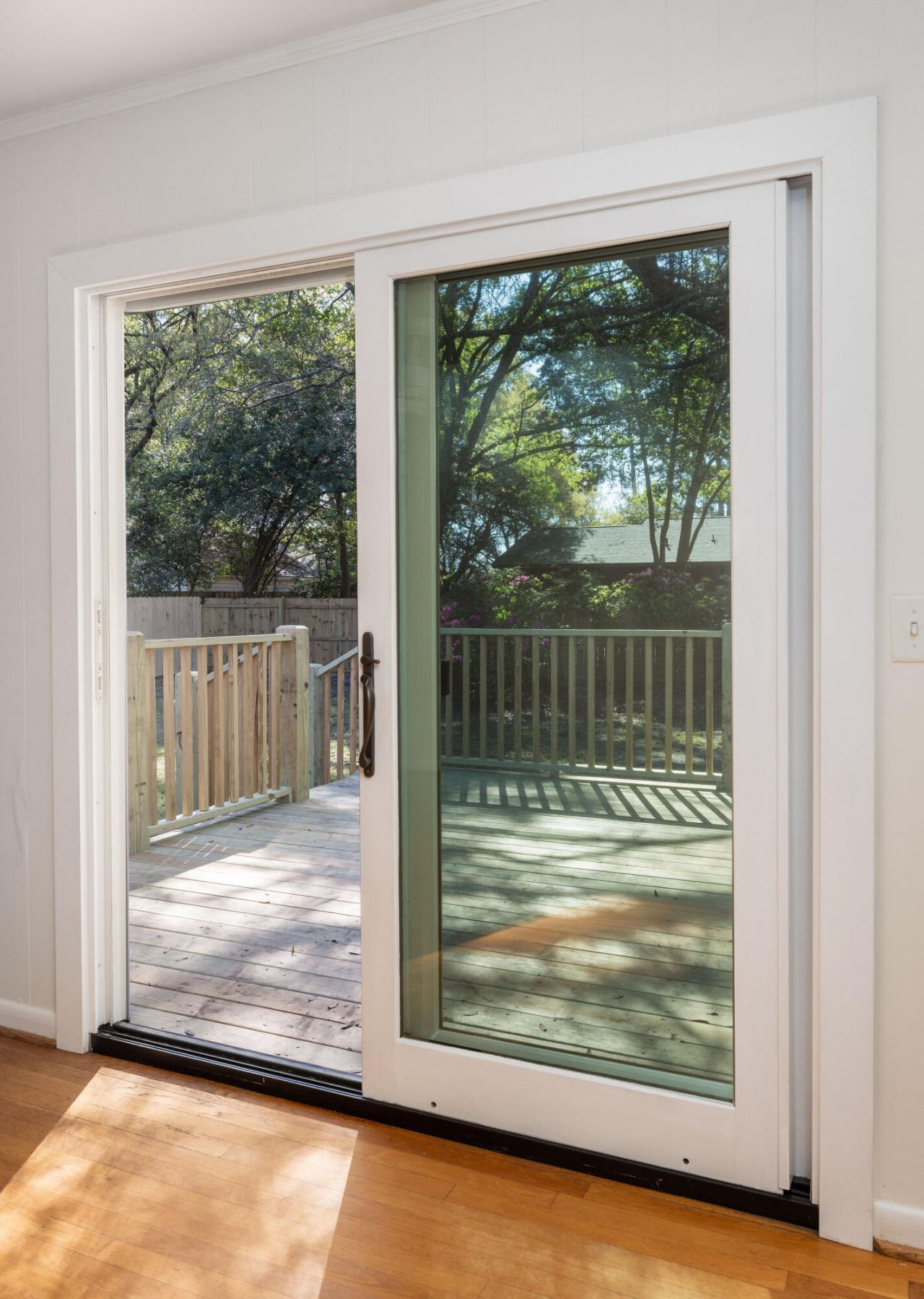 1317 Coleridge Street Photo 15