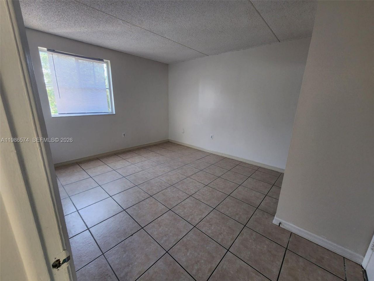 6195 NW 186th St, Unit 309, Hialeah, FL 33015 Photo