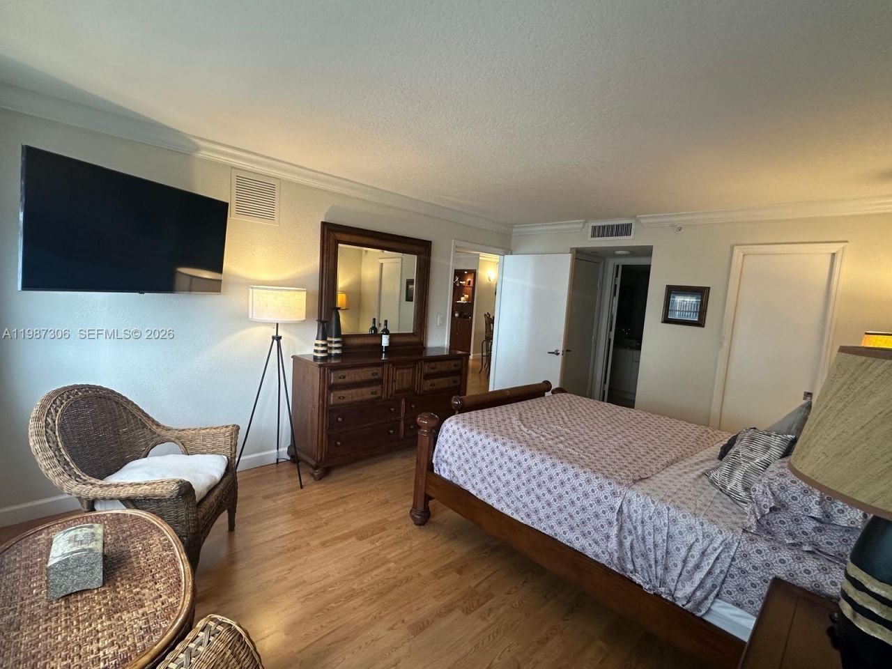 6917 Collins Ave , Unit 812, Miami Beach, FL 33141 Photo