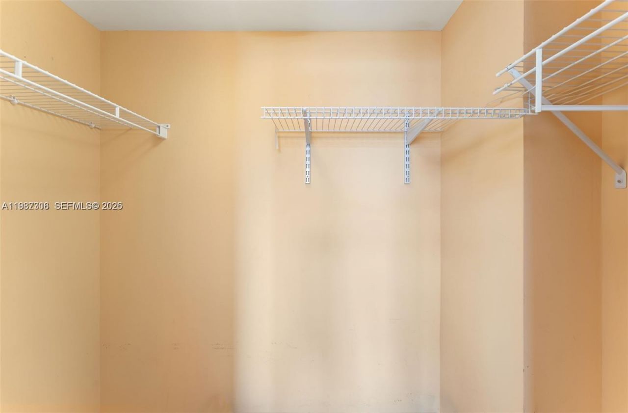 6917 Collins Ave , Unit 812, Miami Beach, FL 33141 Photo