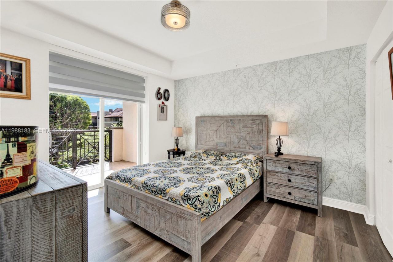 9021 SW 94th St, Unit 308, Miami, FL 33176 Photo