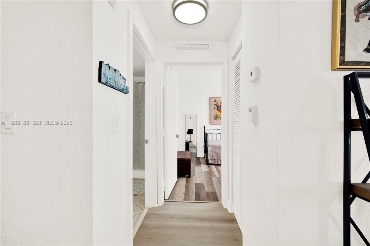 9021 SW 94th St, Unit 308, Miami, FL 33176 Photo