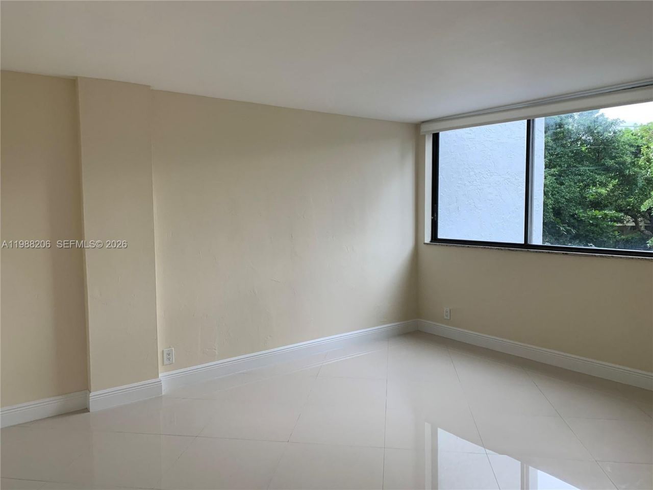2715 Tigertail Ave, Unit 203, Coconut Grove, FL 33133 Photo