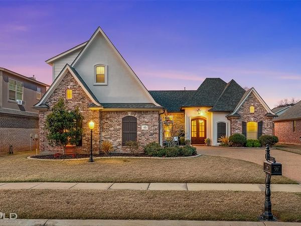 918 Royal Circle , Bossier City, LA 71111