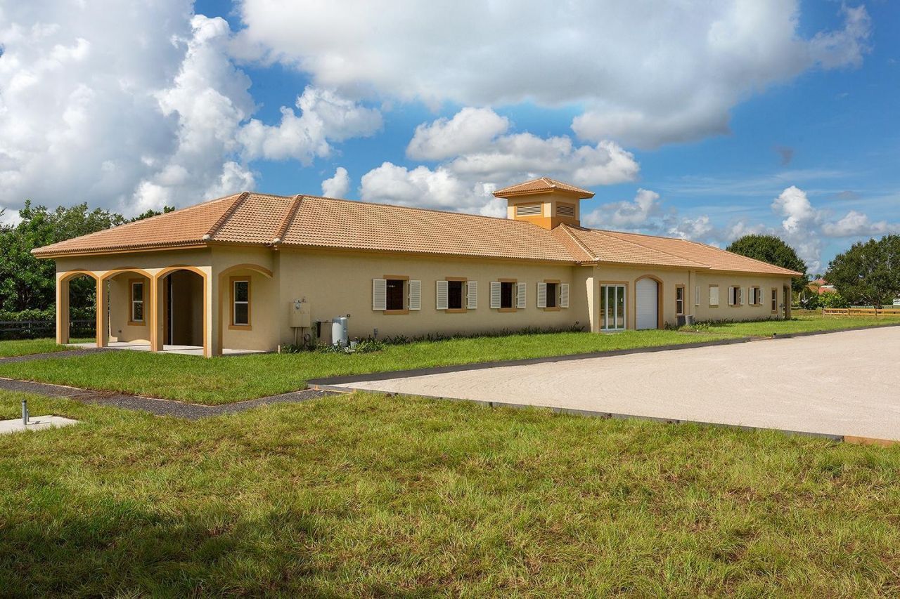 2088 Appaloosa Trail, Wellington, FL 00000 Photo