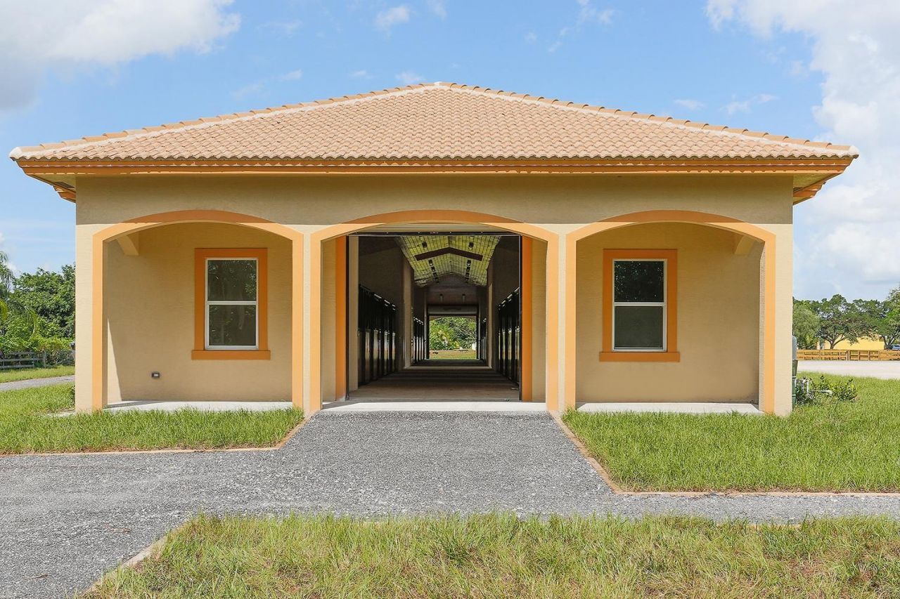 2088 Appaloosa Trail, Wellington, FL 00000 Photo
