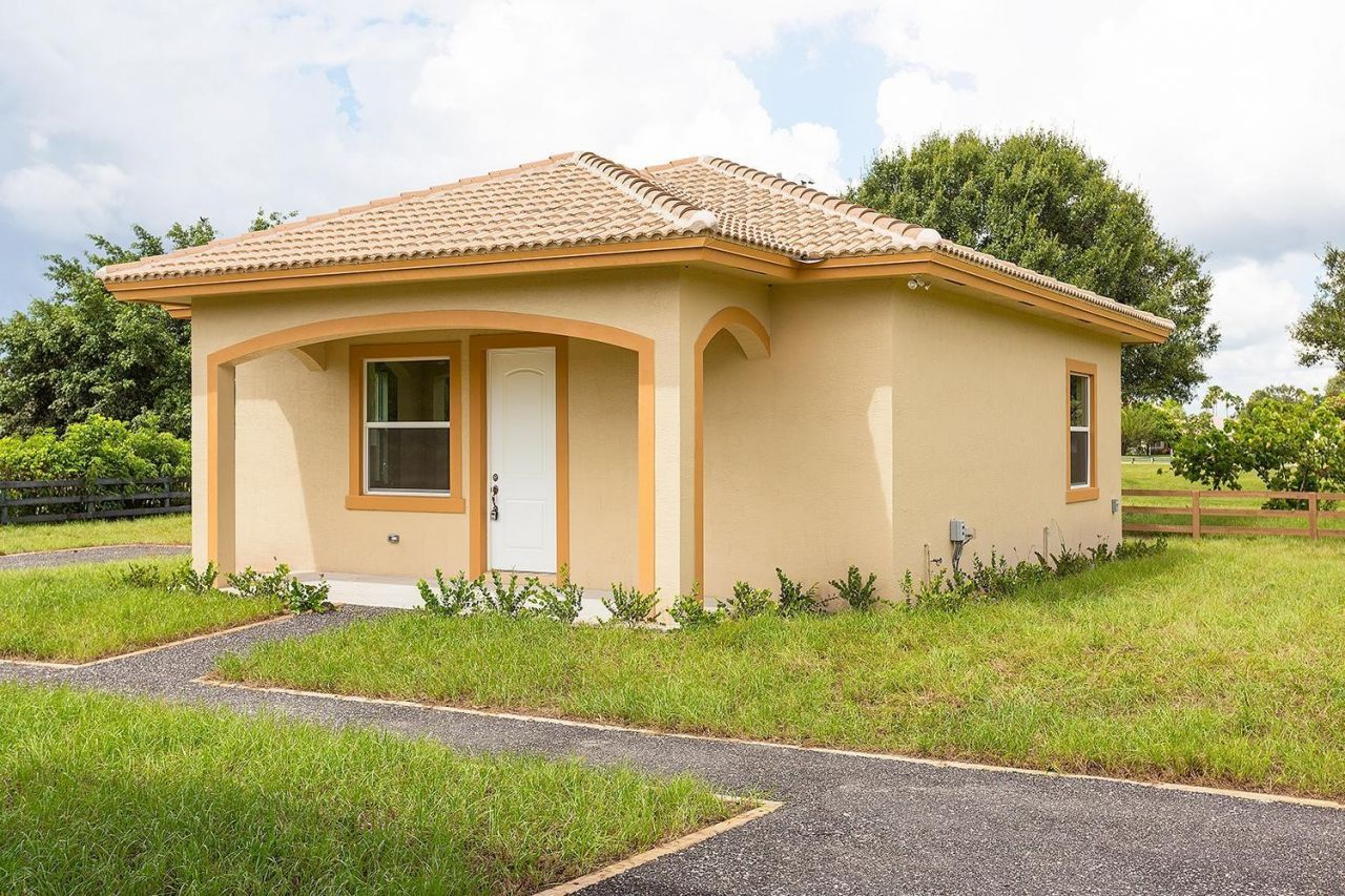 2088 Appaloosa Trail, Wellington, FL 00000 Photo