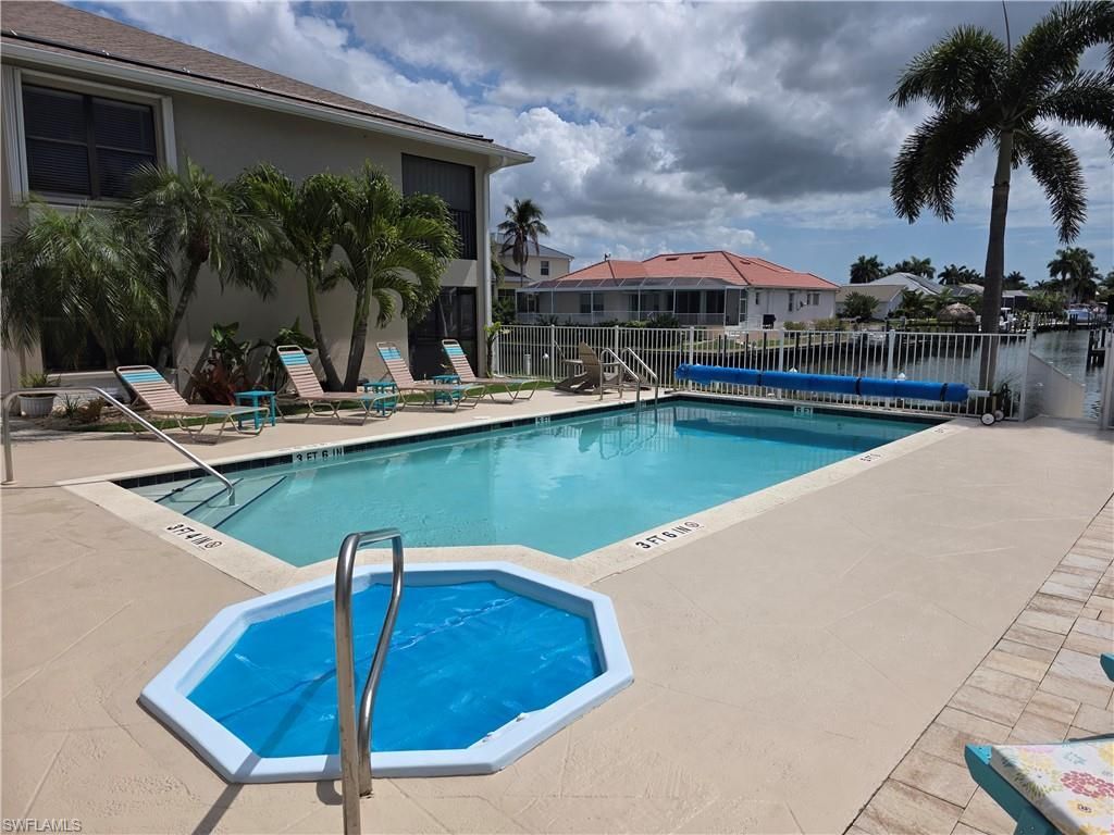 902 SW 48th Ter , Unit 104, Cape Coral, FL 33914 Photo