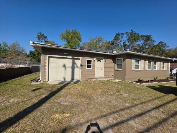 410 MOSELEY AVENUE, PALATKA, FL 32177
