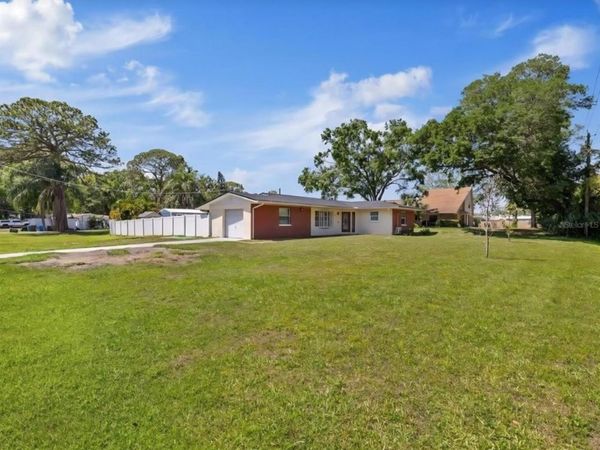 8310 PAT BOULEVARD , TAMPA, FL 33615