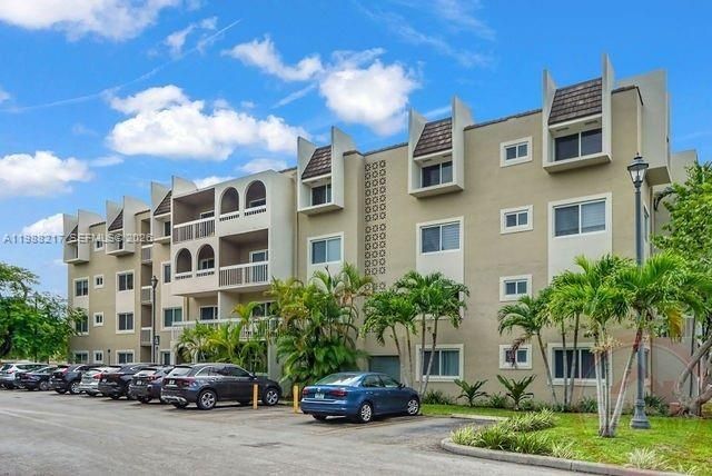 7703 Camino Real, Unit A105, Miami, FL 33143 Photo