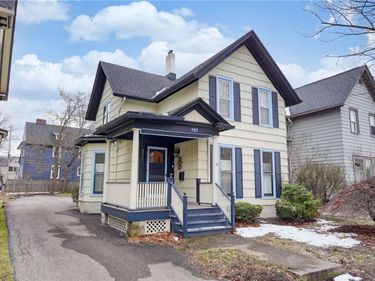 727 University Avenue, Rochester, NY 14607