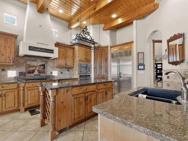 1118 Palo Alto Court, Bernalillo, NM 87004