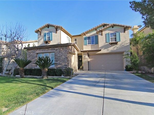 17634 Wren Drive, Canyon Country, CA 91387