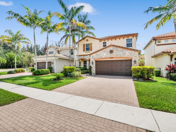 4684 Veteran Terrace, Lake Worth, FL 33463