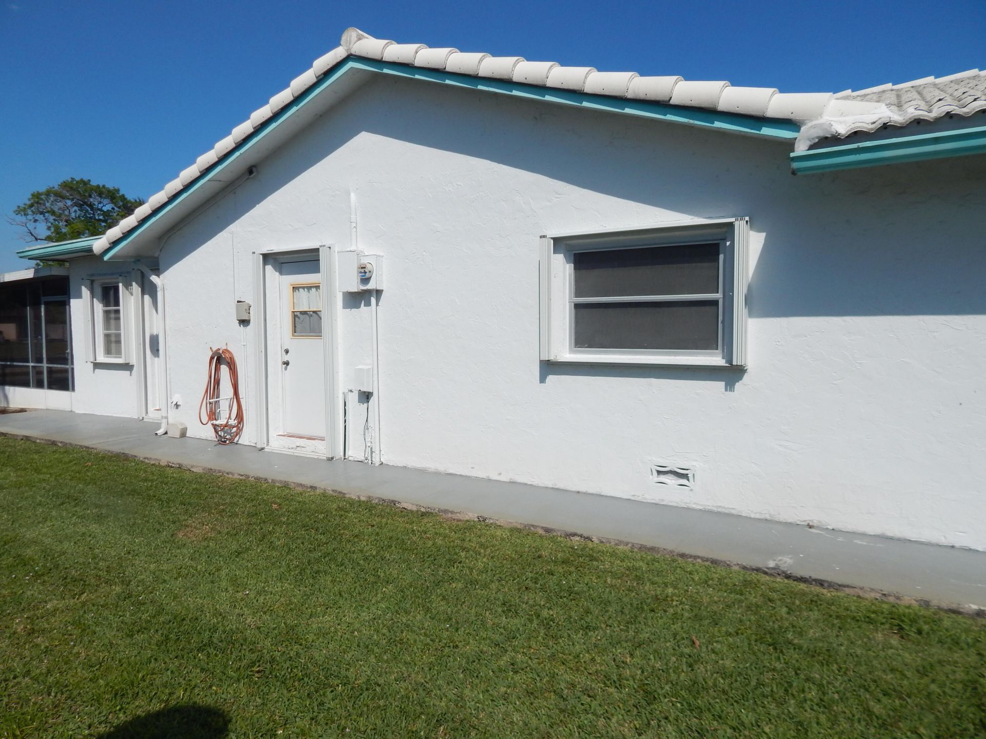 6805 NW 77th Street, Tamarac, FL 33321 Photo