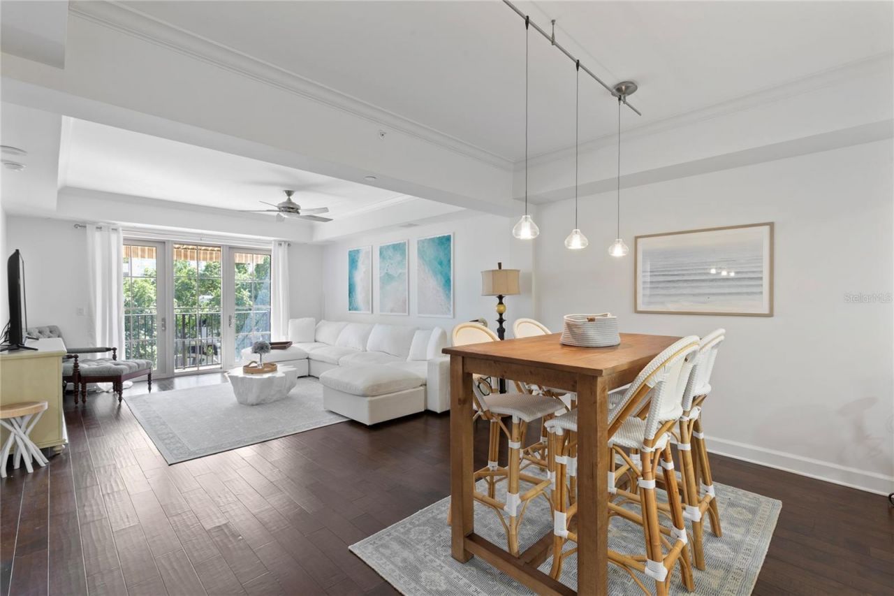 300 Beach Drive Ne, Unit 302, Saint Petersburg, FL 33701 Photo