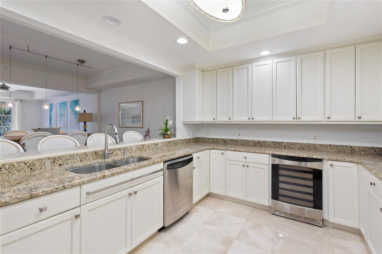 300 Beach Drive Ne, Unit 302, Saint Petersburg, FL 33701 Photo