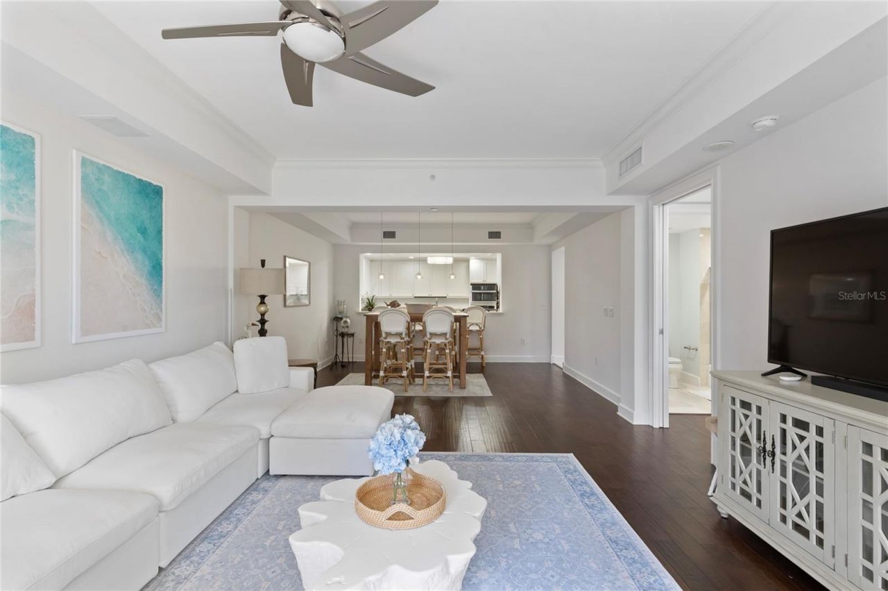 300 Beach Drive Ne, Unit 302, Saint Petersburg, FL 33701 Photo