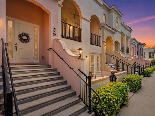 429 NOKOMIS AVENUE S, VENICE, FL 34285