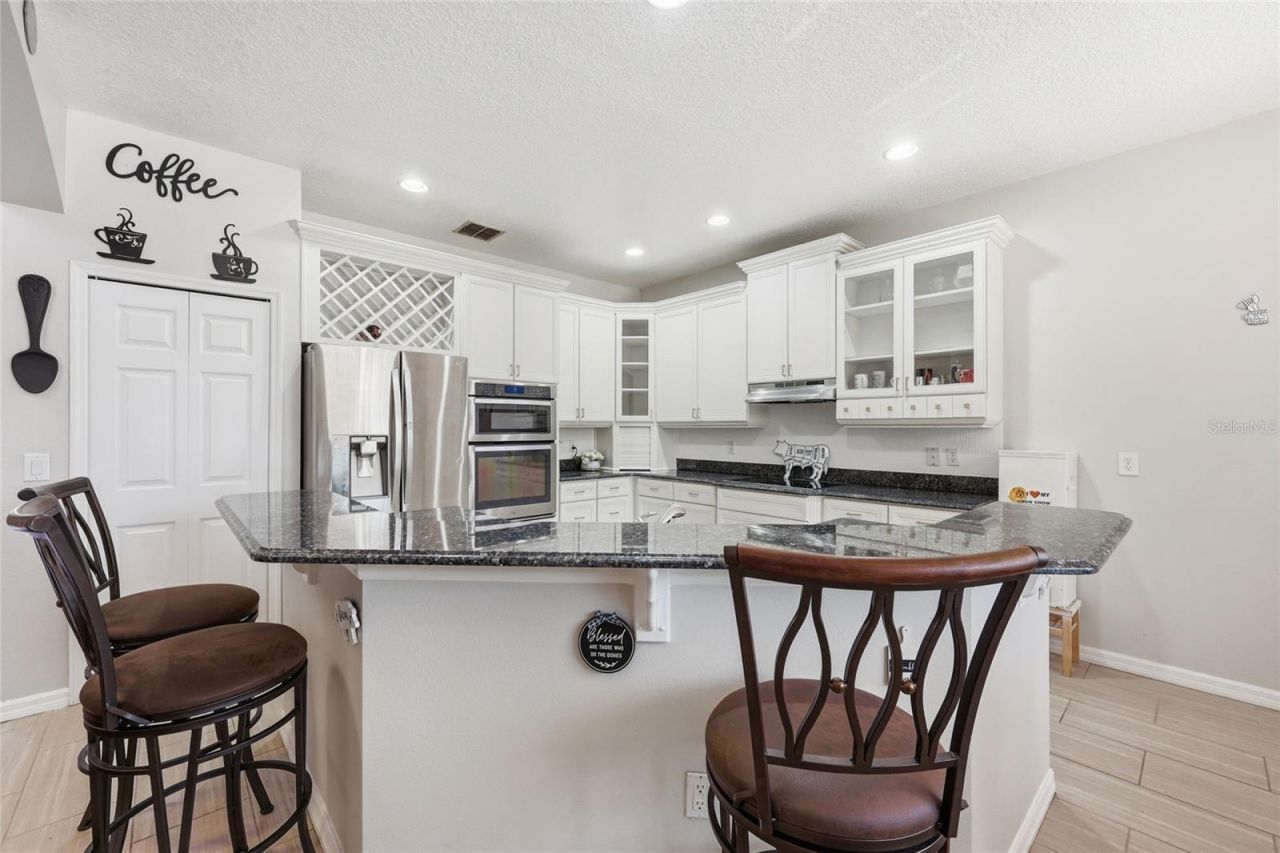 9168 Lake Avon Drive, Orlando, FL 32829 Photo