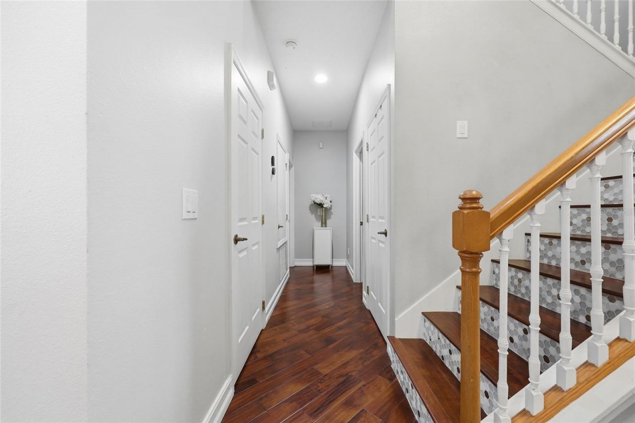 9168 Lake Avon Drive, Orlando, FL 32829 Photo