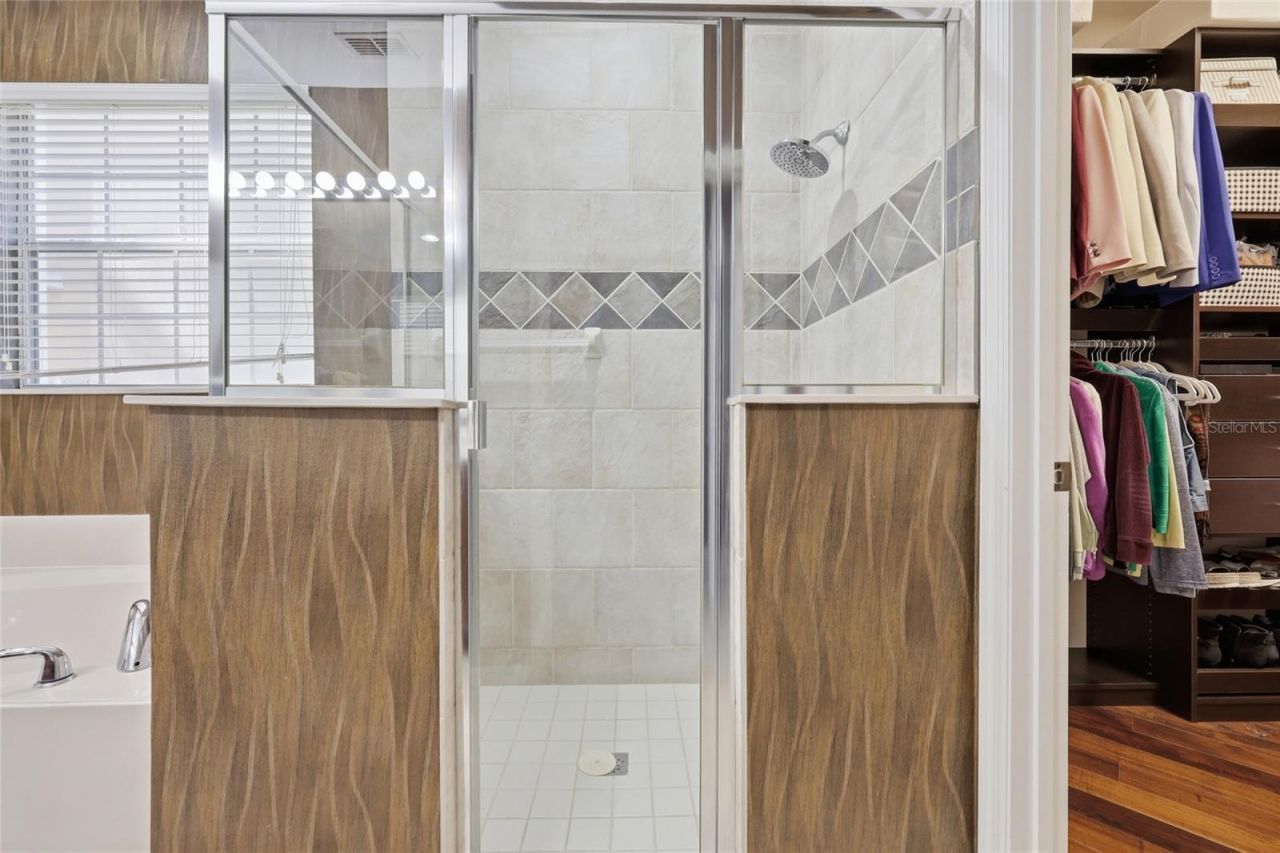 9168 Lake Avon Drive, Orlando, FL 32829 Photo