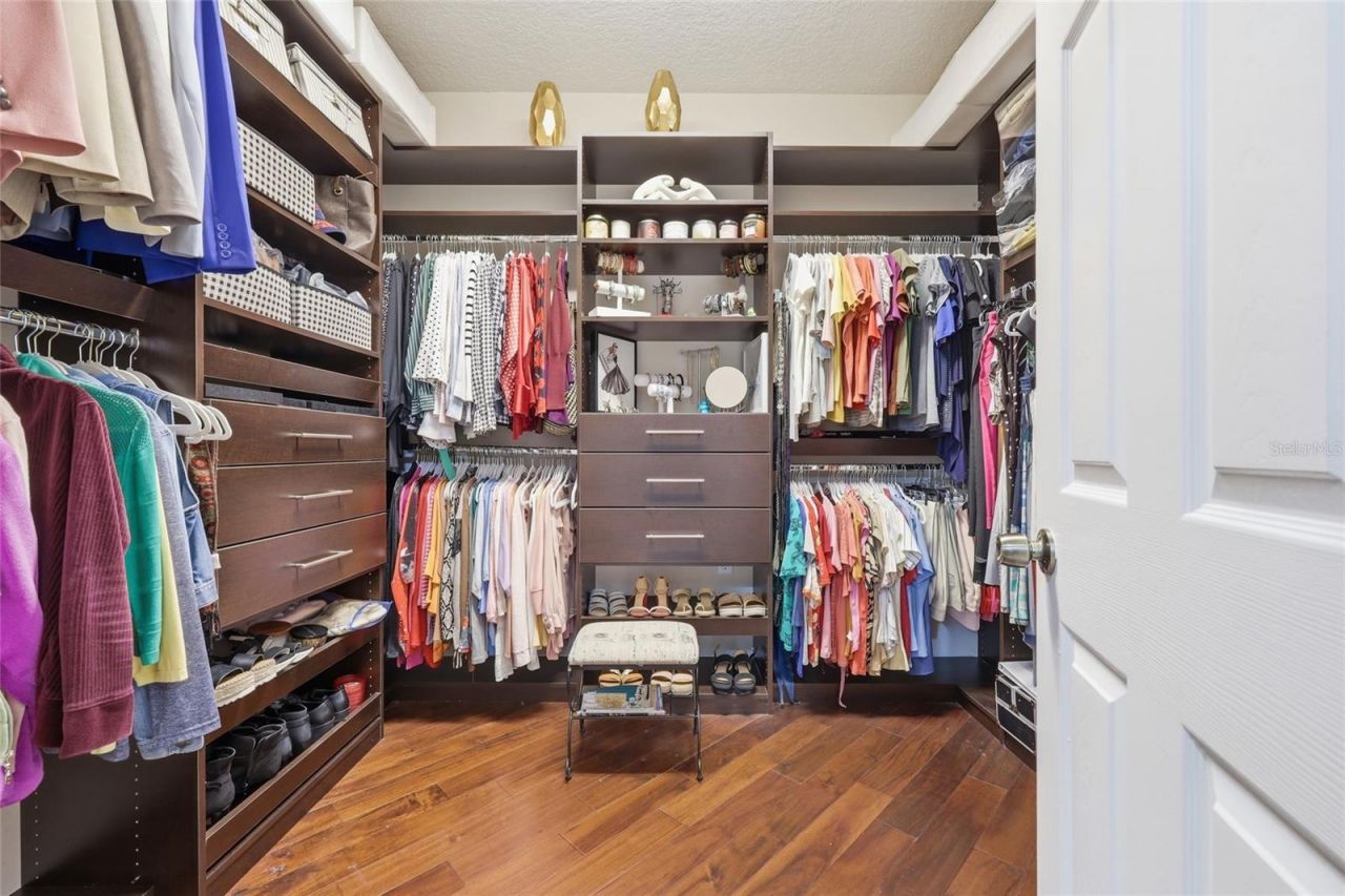 9168 Lake Avon Drive, Orlando, FL 32829 Photo