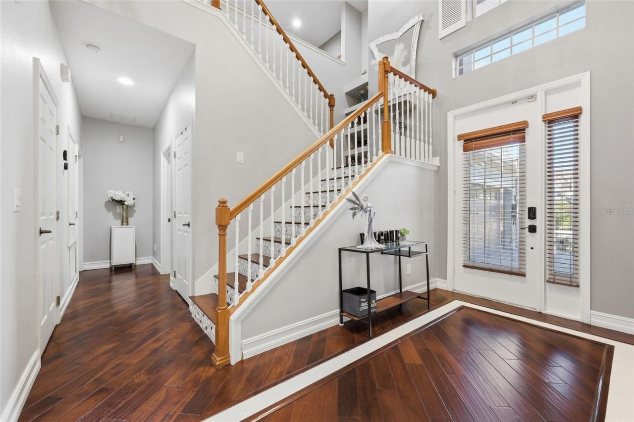 9168 Lake Avon Drive, Orlando, FL 32829 Photo