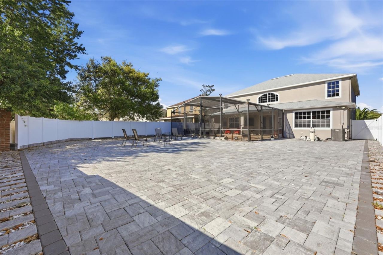 9168 Lake Avon Drive, Orlando, FL 32829 Photo