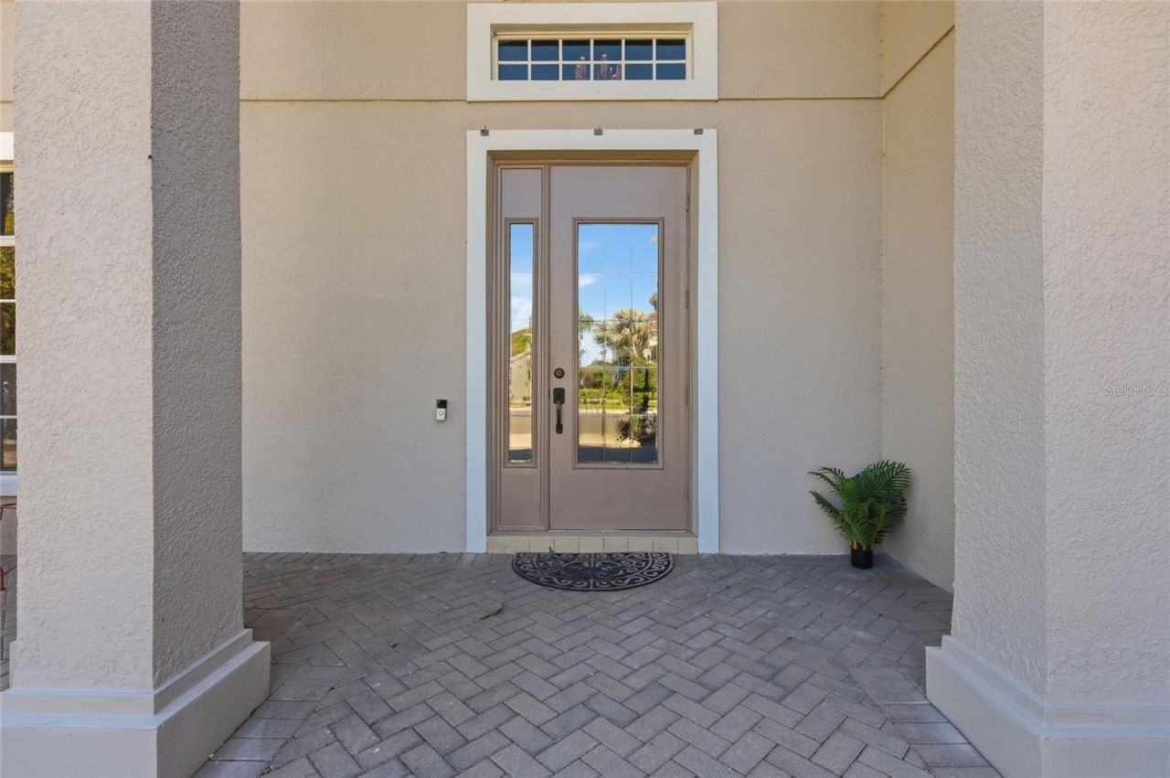 9168 Lake Avon Drive, Orlando, FL 32829 Photo