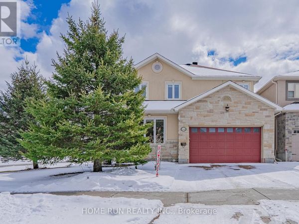 546 Kochar Drive, Ottawa, ON K2C4H3