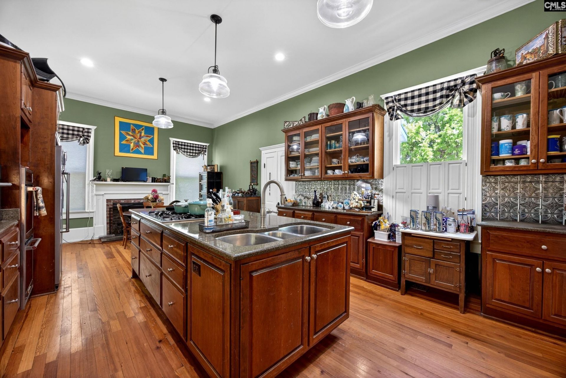 121 N Dew Street Photo 28