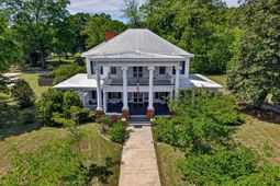121 N Dew Street photo 4
