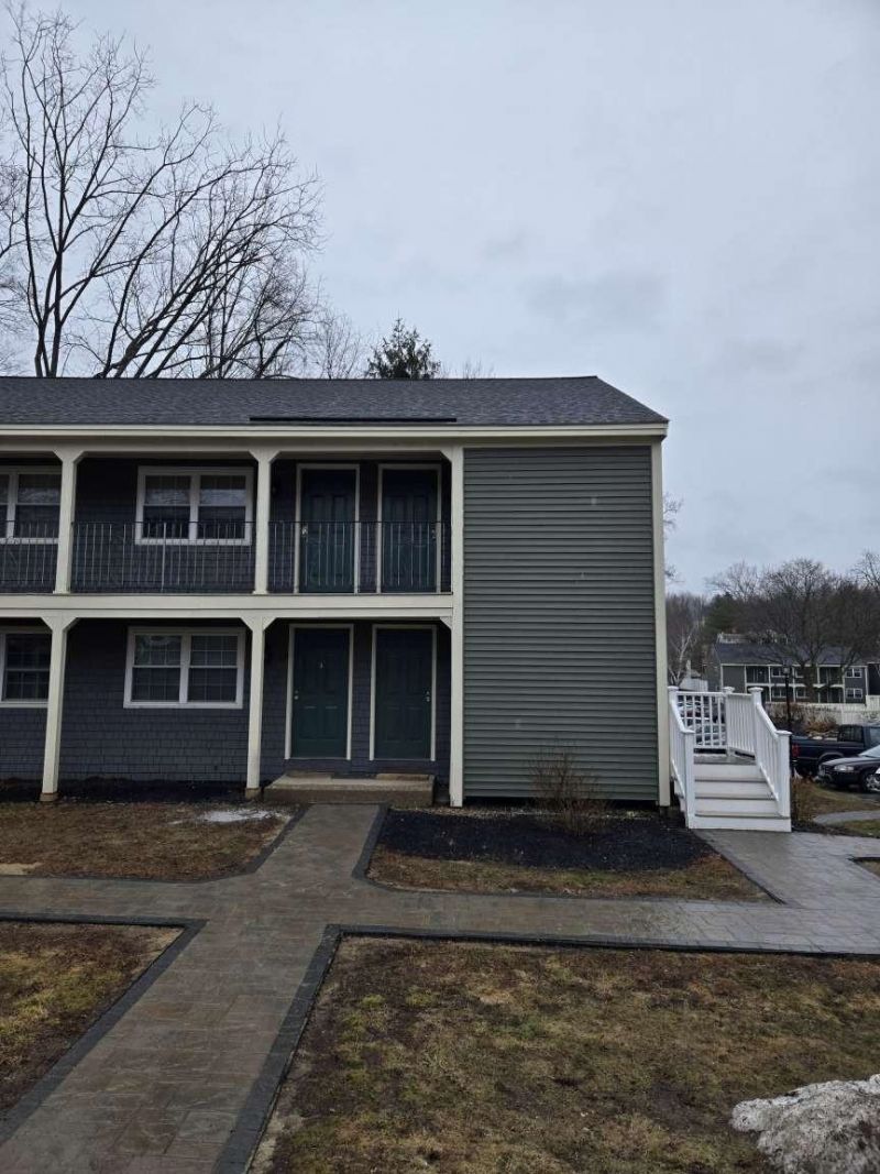 88 Cricketbrook, Dover, NH 03820 Main Photo