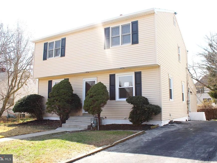 307 Park Circle, Norwood, PA 19074 Main Photo