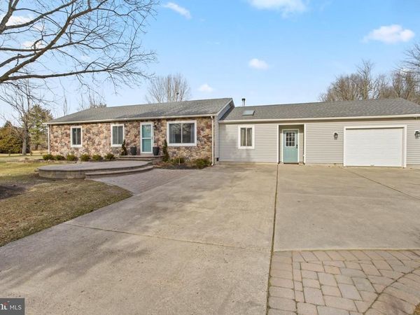 14 SHENANDOAH LANE, SOUTHAMPTON, NJ 08088