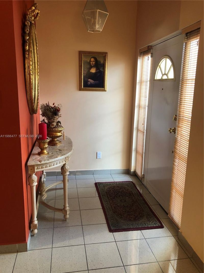 661 NE 4th Pl , Hialeah, FL 33010 Photo