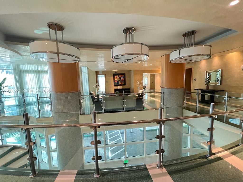 218 SE 14th St , Unit 1404, Miami, FL 33131 Photo