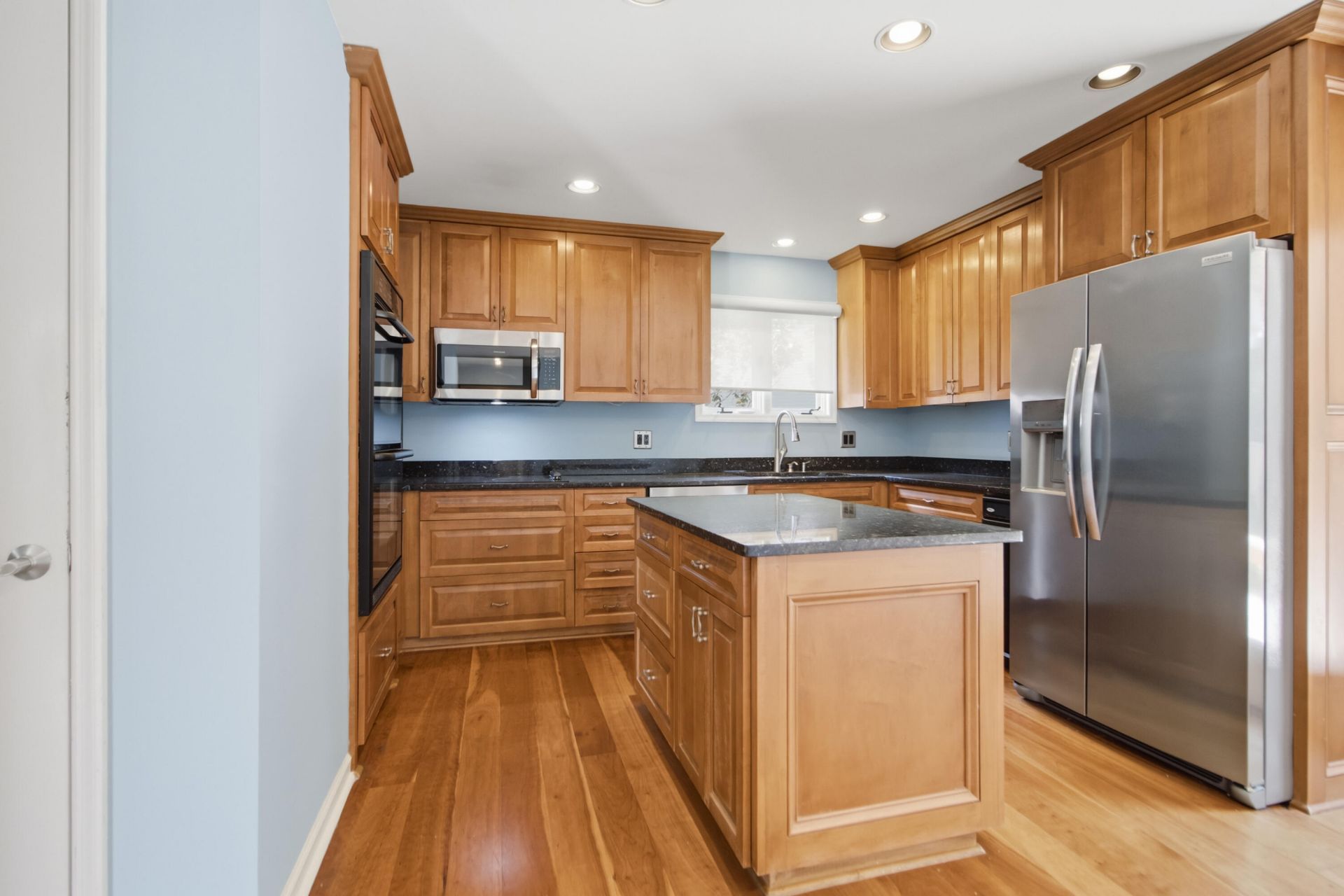 18 Lavington Road Photo 13
